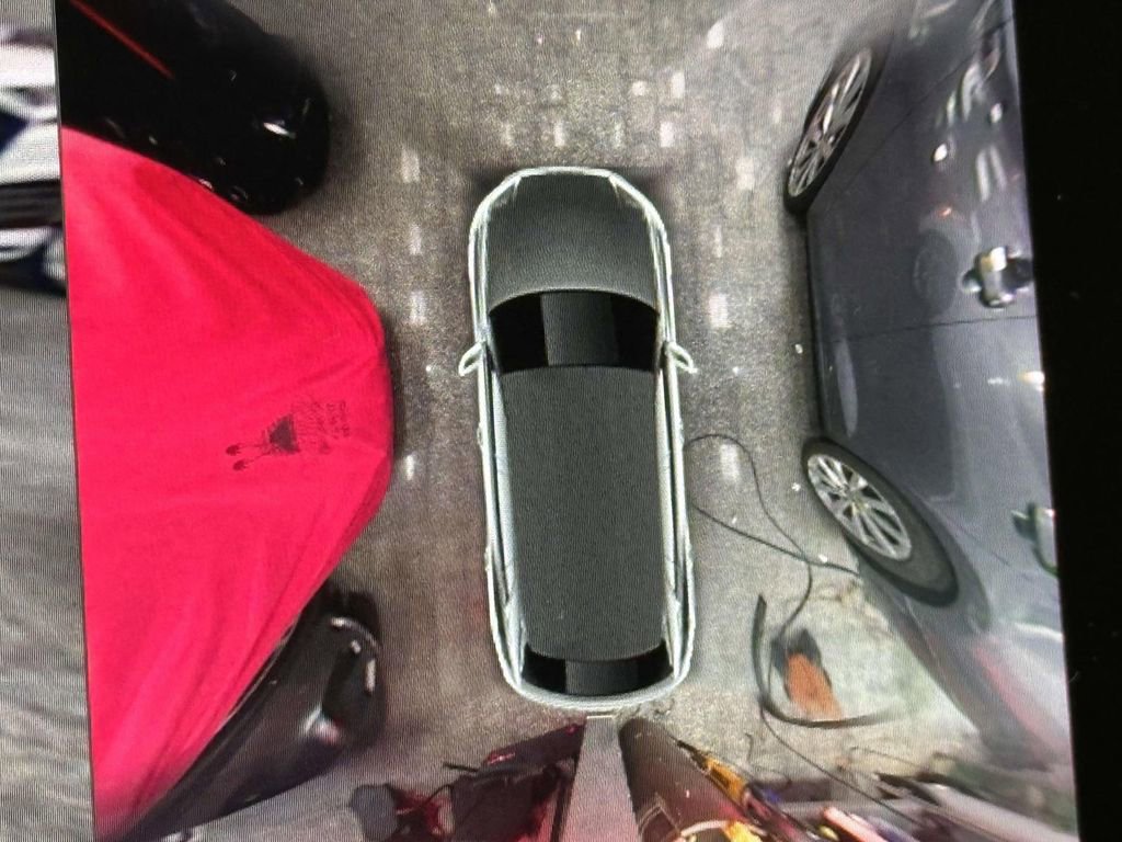 Used 2023 Audi Q8 Premium w/ Convenience Package image 23