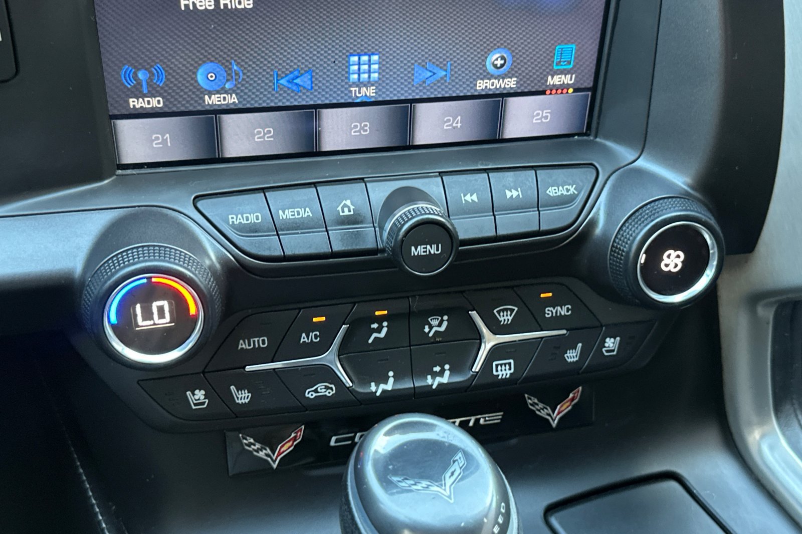 Used 2018 Chevrolet Corvette Grand Sport RWD image 28