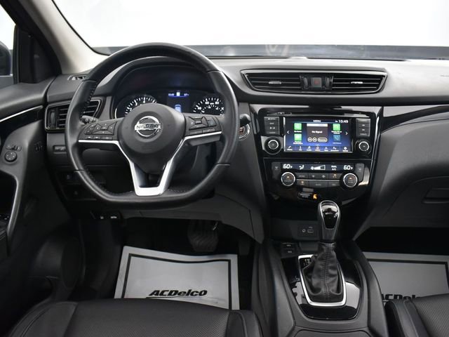 Used 2022 Nissan Rogue Sport SL w/ Premium Package FWD image 20