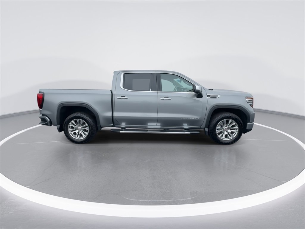Used 2024 GMC Sierra 1500 Denali w/ Technology Package image 9