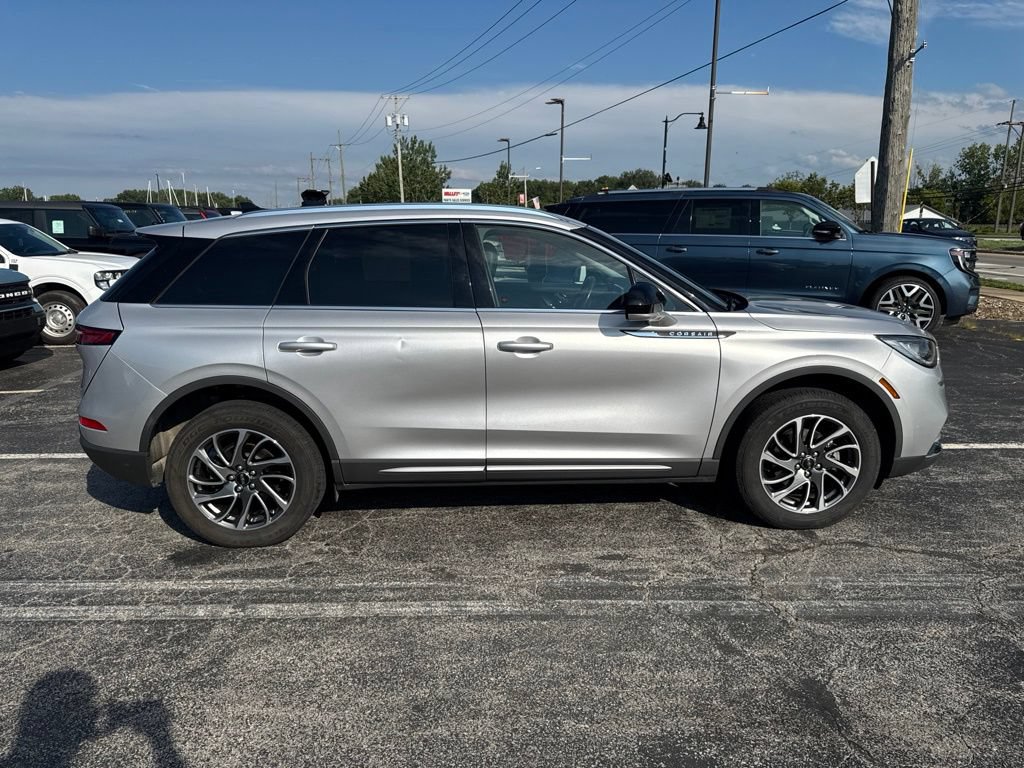 Used 2020 Lincoln Corsair AWD w/ Equipment Group 101A video 2