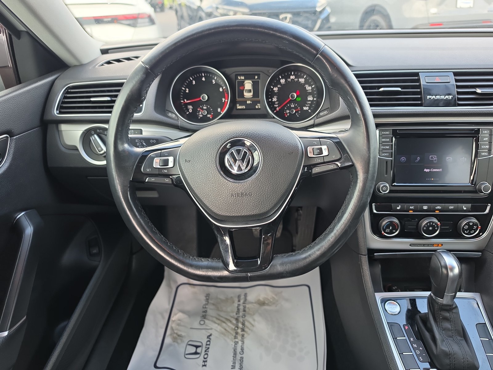 Used 2019 Volkswagen Passat 2.0T Wolfsburg FWD image 9