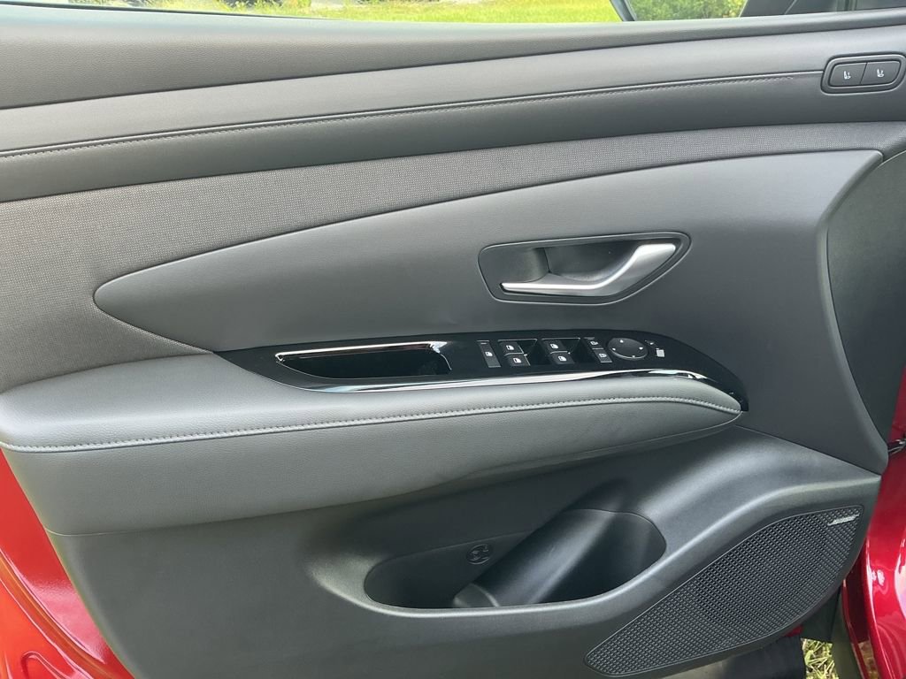 New 2026 Hyundai Tucson Limited image 12
