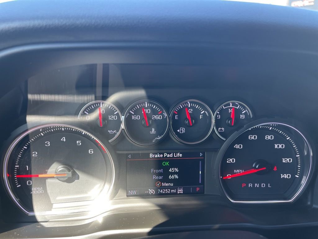 Used 2021 Chevrolet Silverado 1500 LT Trail Boss w/ Bed Protection Package image 25