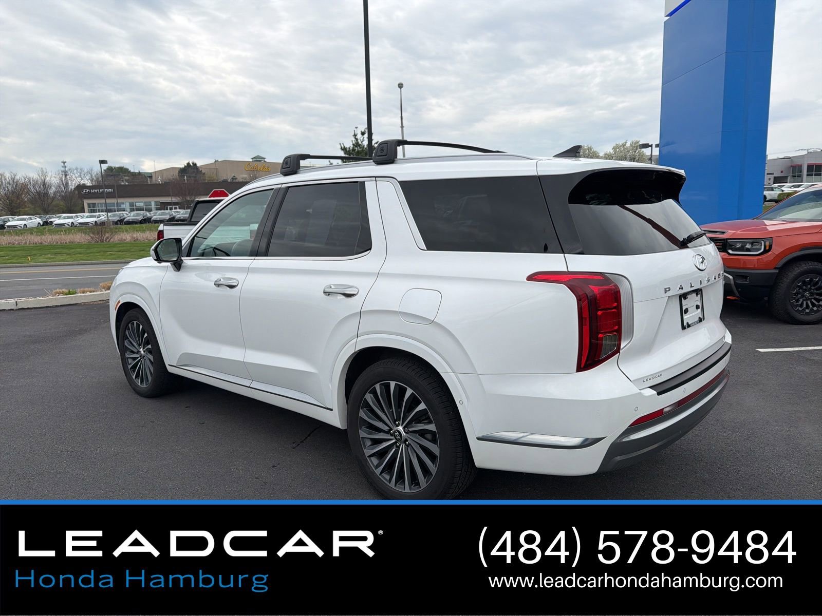 Used 2023 Hyundai Palisade Calligraphy image 4