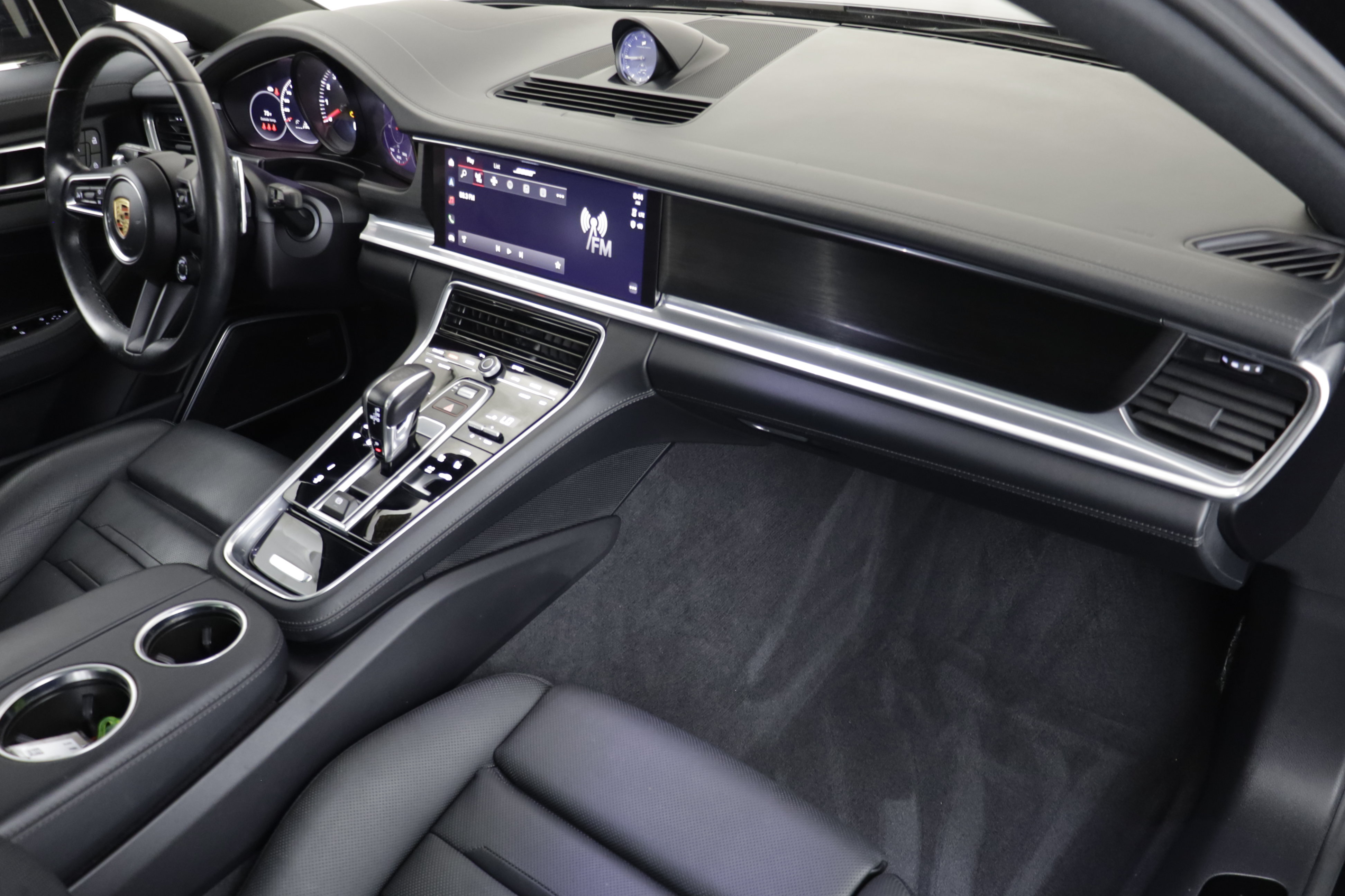Used 2023 Porsche Panamera Platinum Edition RWD image 20