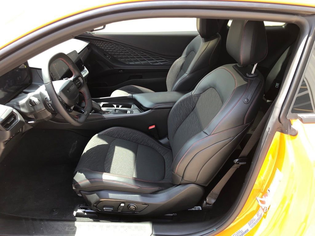 Used 2025 Dodge Charger Daytona R/T w/ Sun & Sound Package AWD/4WD image 13