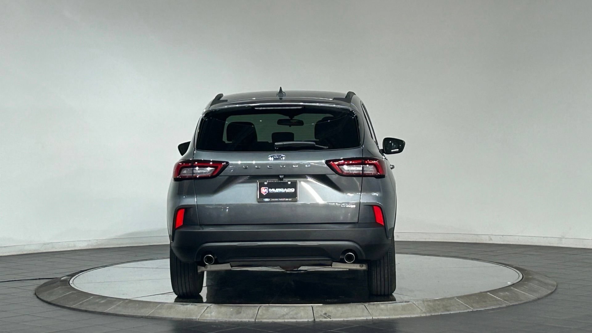 Used 2025 Ford Escape ST-Line AWD/4WD image 8