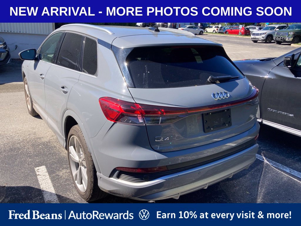 Used 2023 Audi Q4 e-tron Prestige w/ 20" Wheel Package AWD/4WD image 4