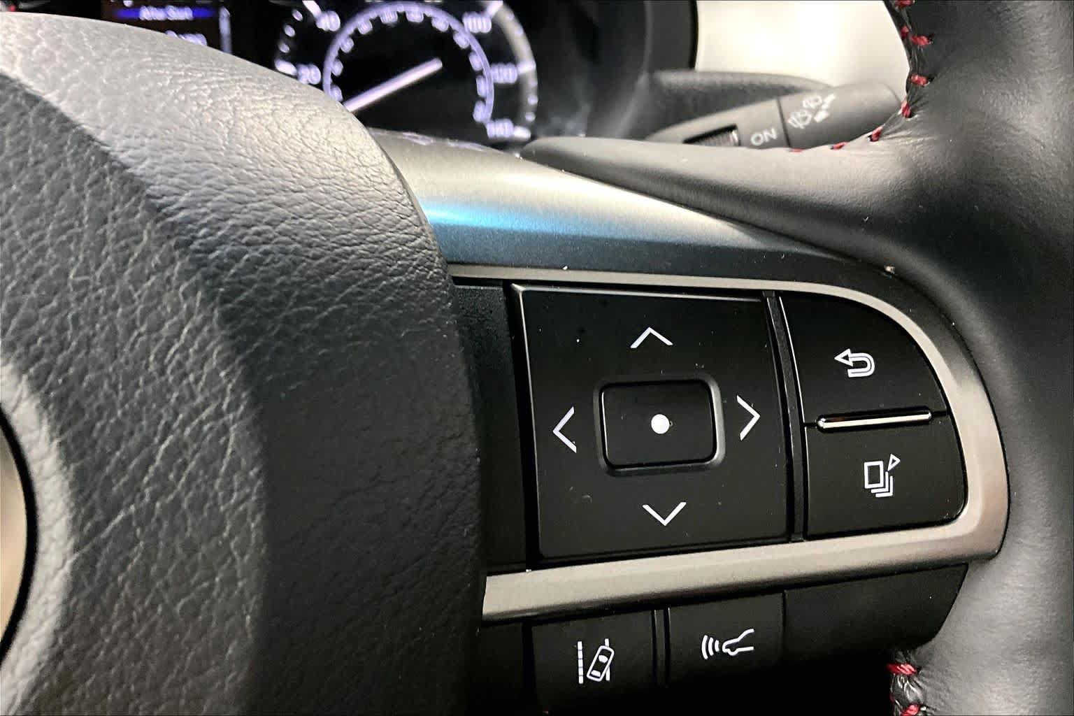 Used 2023 Lexus GX 460 Premium w/ Premium Package AWD/4WD image 25
