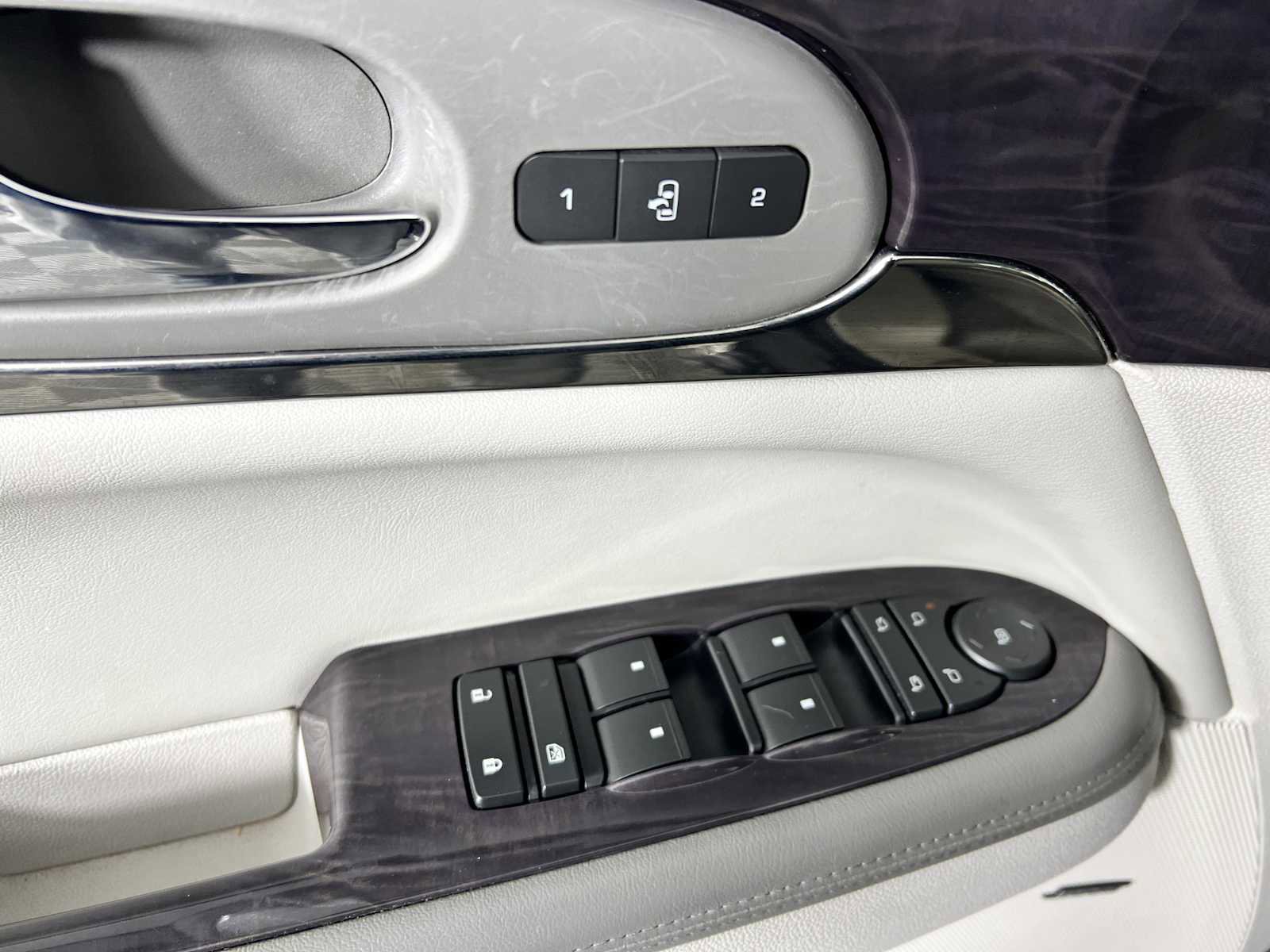 Used 2017 Buick Enclave Premium w/ Trailering Package image 10