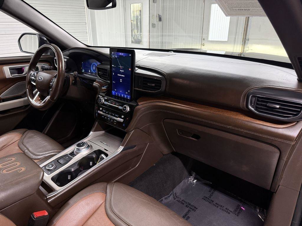 Used 2021 Ford Explorer King Ranch w/ Premium Technology Package AWD/4WD image 42