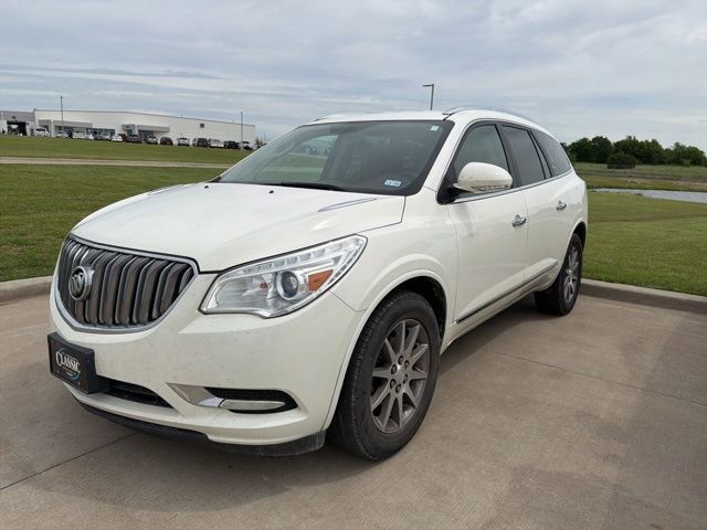 Used 2014 Buick Enclave Leather FWD image 2