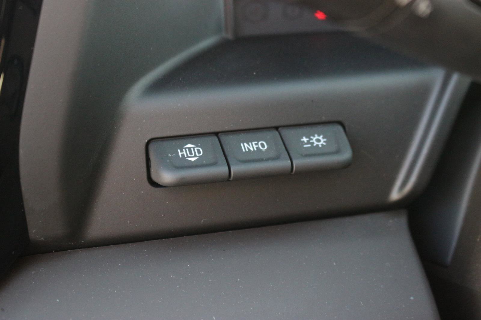Used 2025 GMC Sierra 1500 Denali w/ Technology Package AWD/4WD image 33
