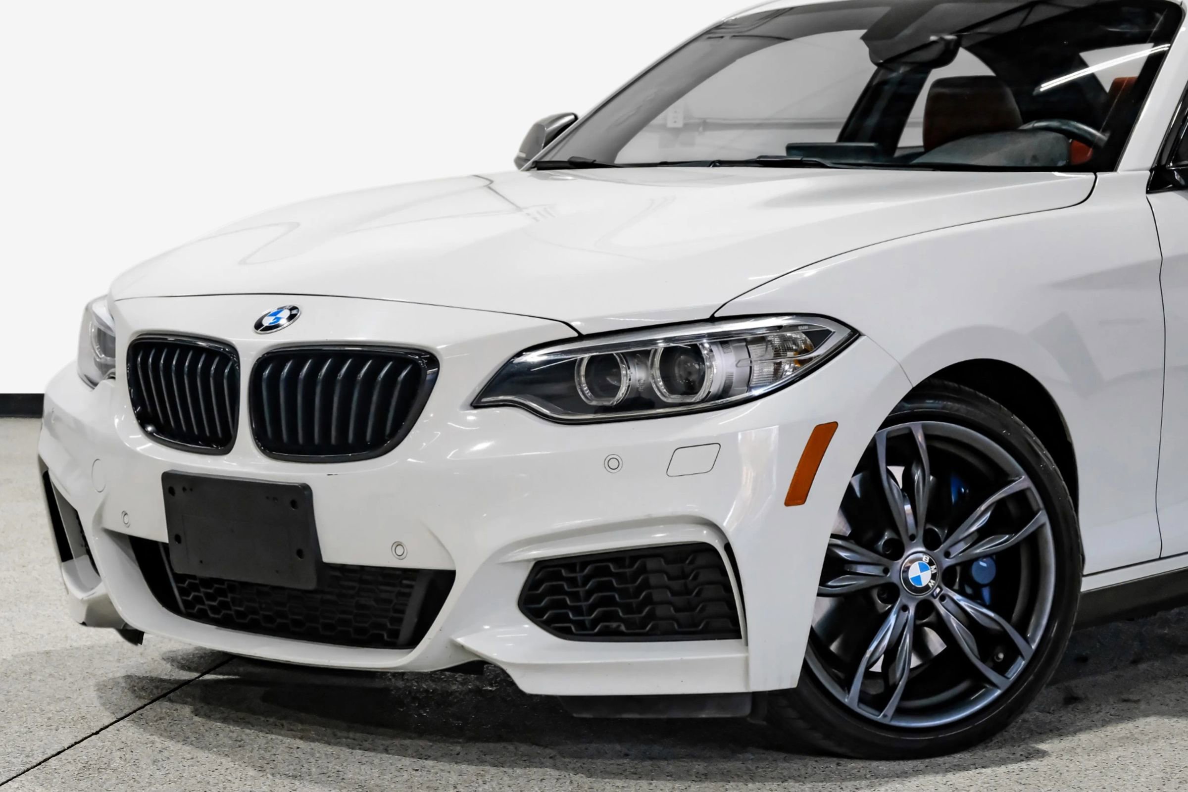 Used 2016 BMW M235i xDrive Coupe image 10