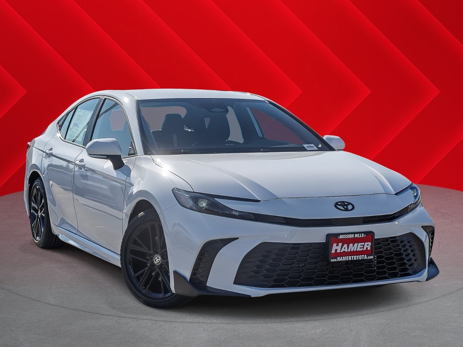 New 2026 Toyota Camry SE FWD image 1