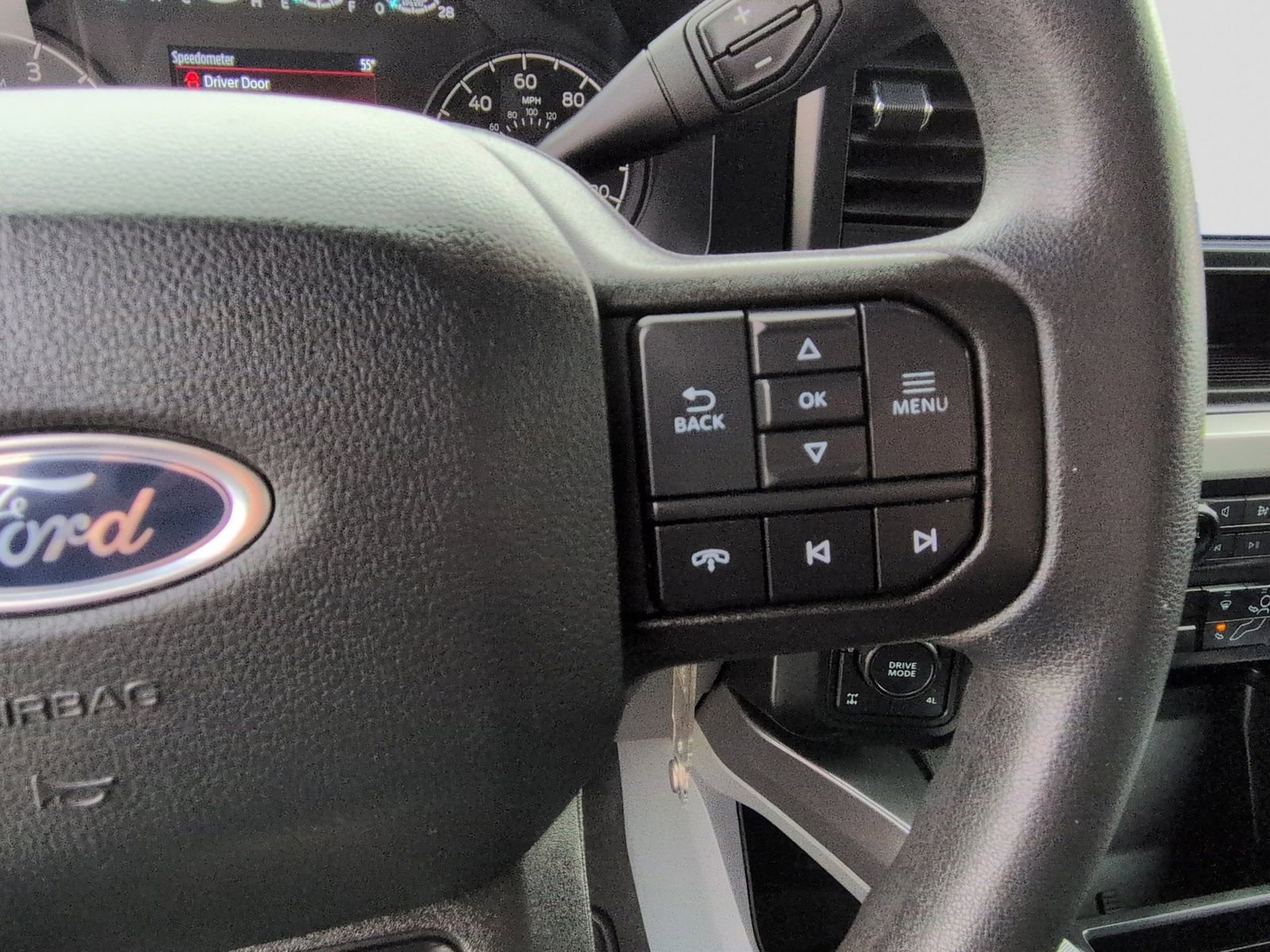 Certified 2023 Ford F250 XLT AWD/4WD image 27