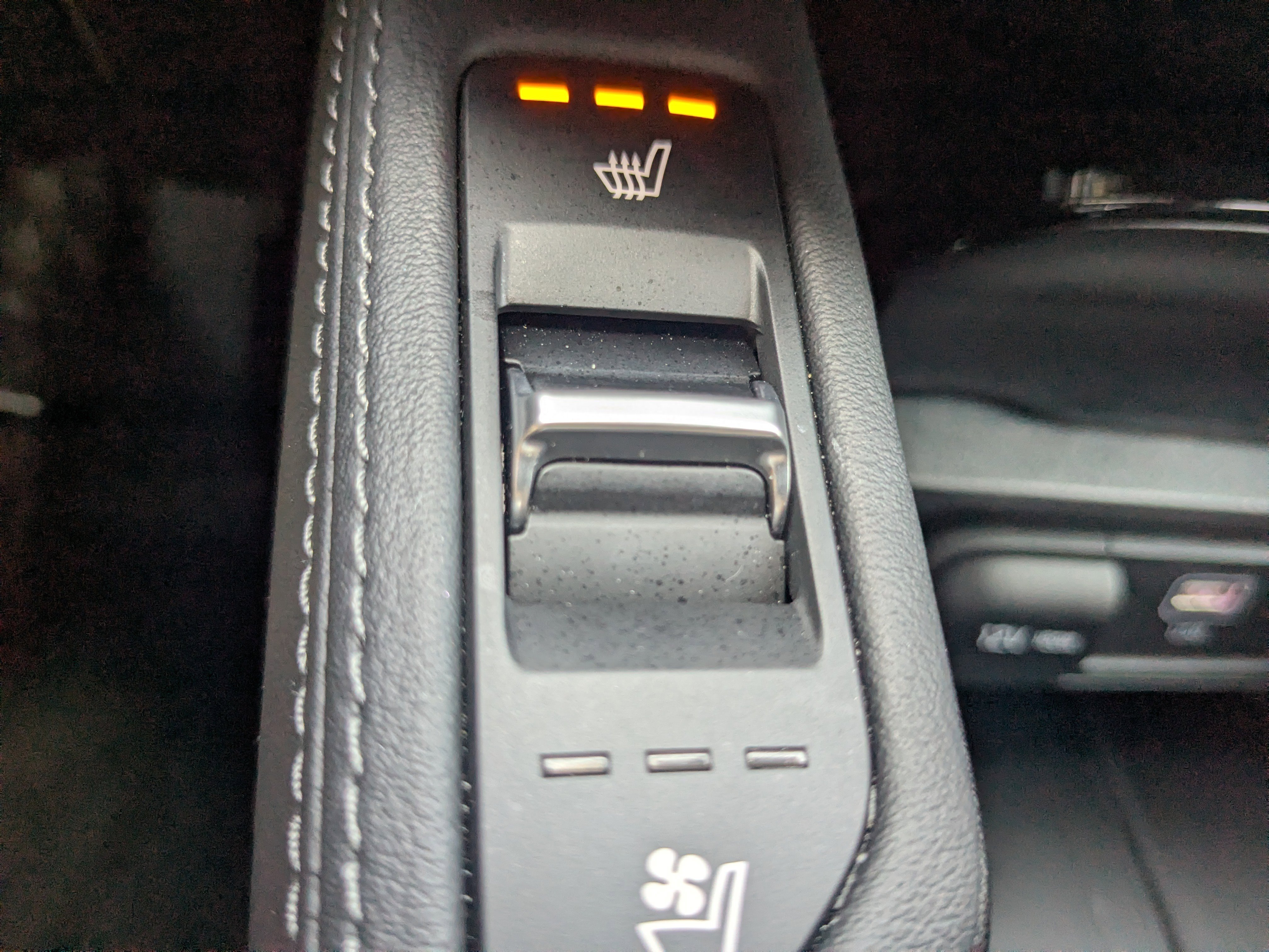 Certified 2024 Kia Telluride EX X-Line AWD/4WD image 33