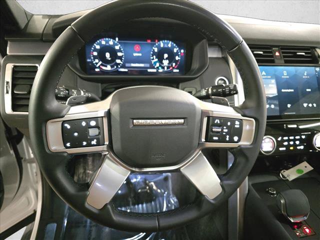New 2025 Land Rover Discovery Dynamic SE AWD/4WD image 20