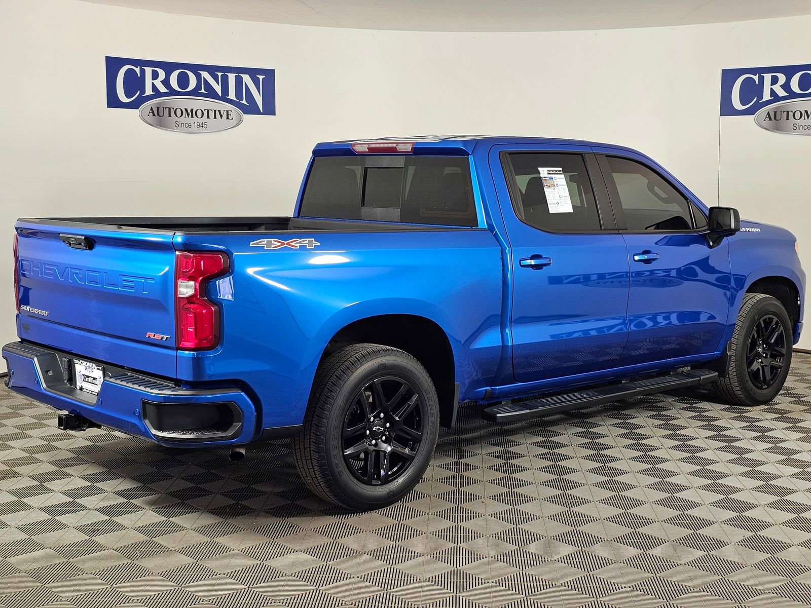 Used 2022 Chevrolet Silverado 1500 RST w/ RST All Star Premium Package AWD/4WD image 5