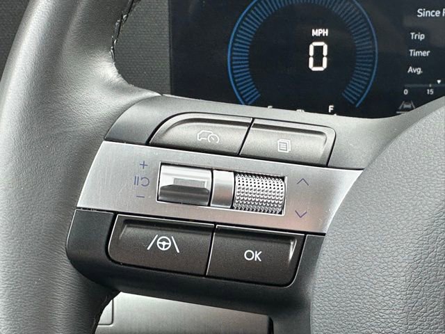 Used 2025 Hyundai Kona SEL image 16