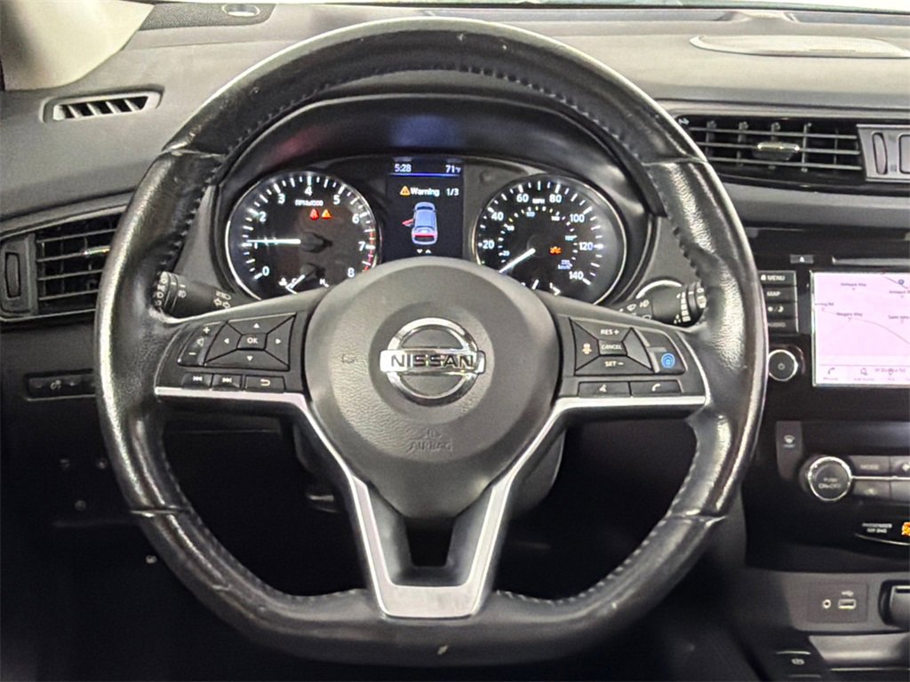 Used 2020 Nissan Rogue Sport SL w/ Premium Package image 25