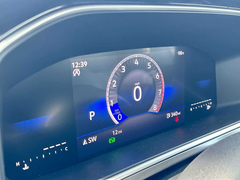 New 2026 Volkswagen Taos SE FWD image 16
