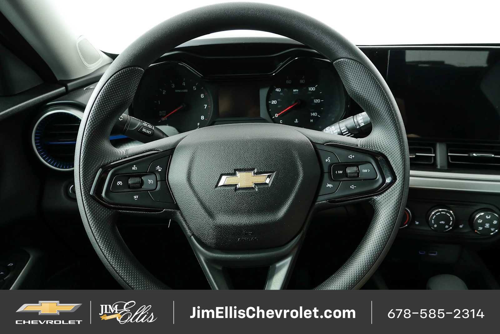 New 2026 Chevrolet Trax LS w/ LS Convenience Package FWD image 9