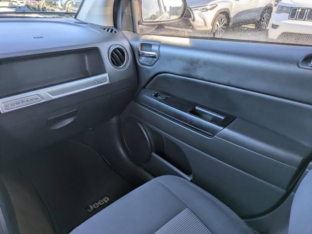 Used 2016 Jeep Compass Sport w/ Power Value Group image 17