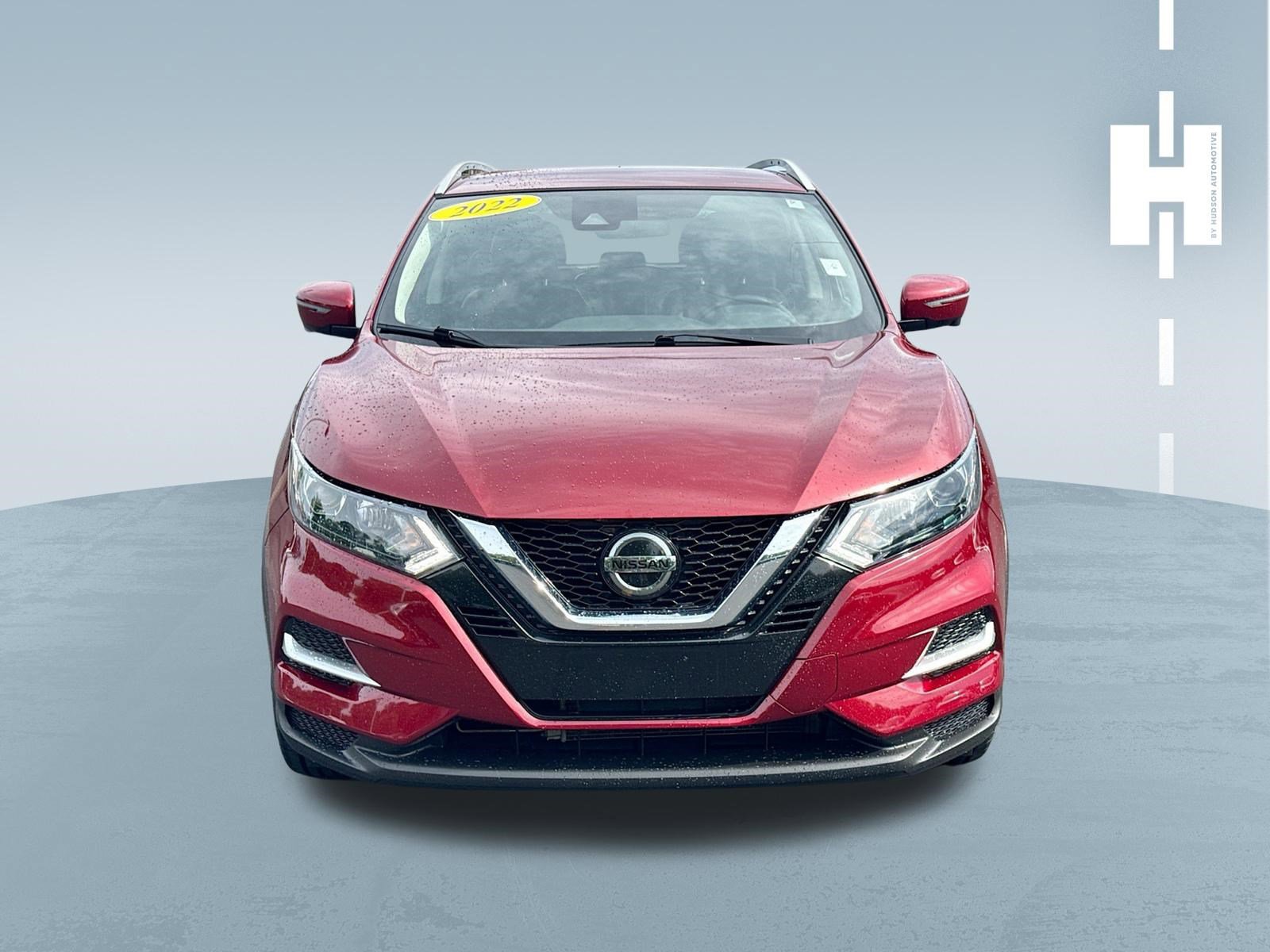 Used 2022 Nissan Rogue Sport SL FWD image 2