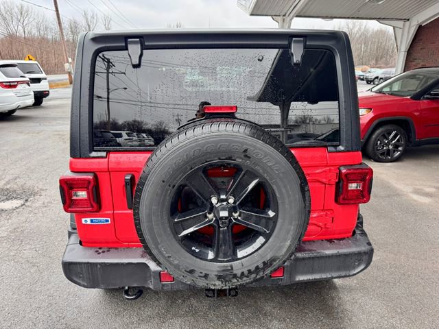 Used 2022 Jeep Wrangler Unlimited Sport AWD/4WD image 4