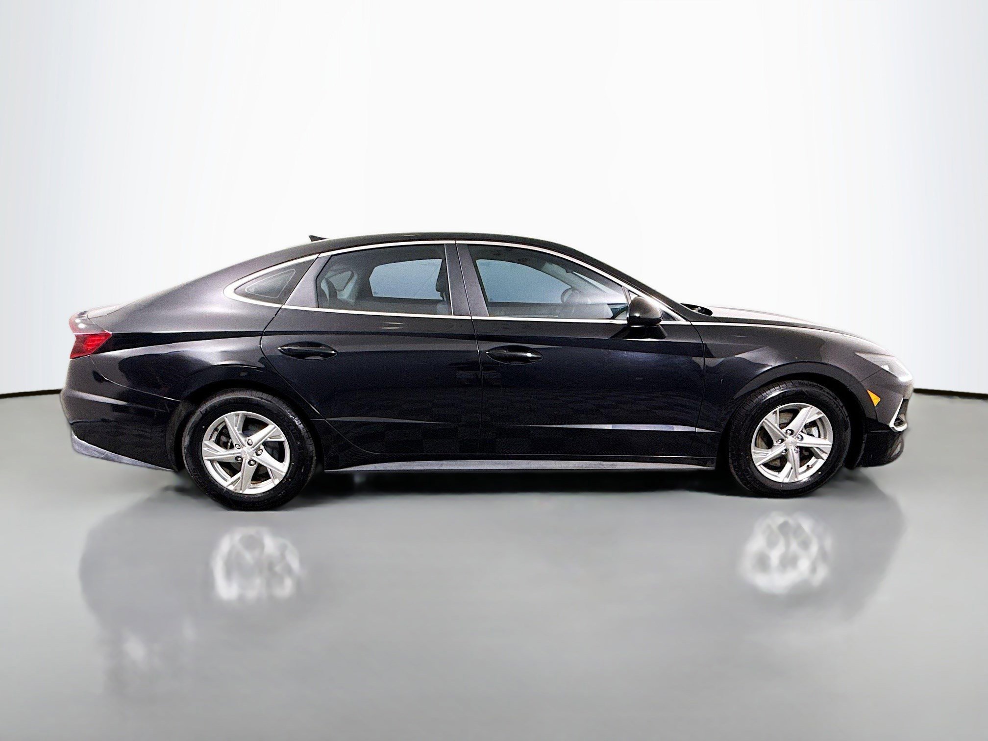 Used 2021 Hyundai Sonata SE FWD image 11