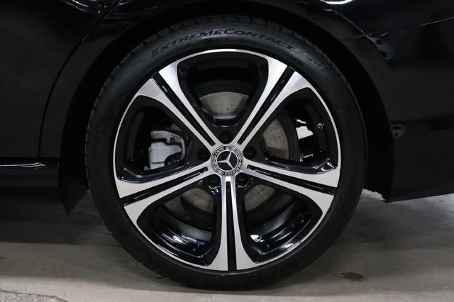 Used 2022 Mercedes-Benz C 300 Sedan image 37