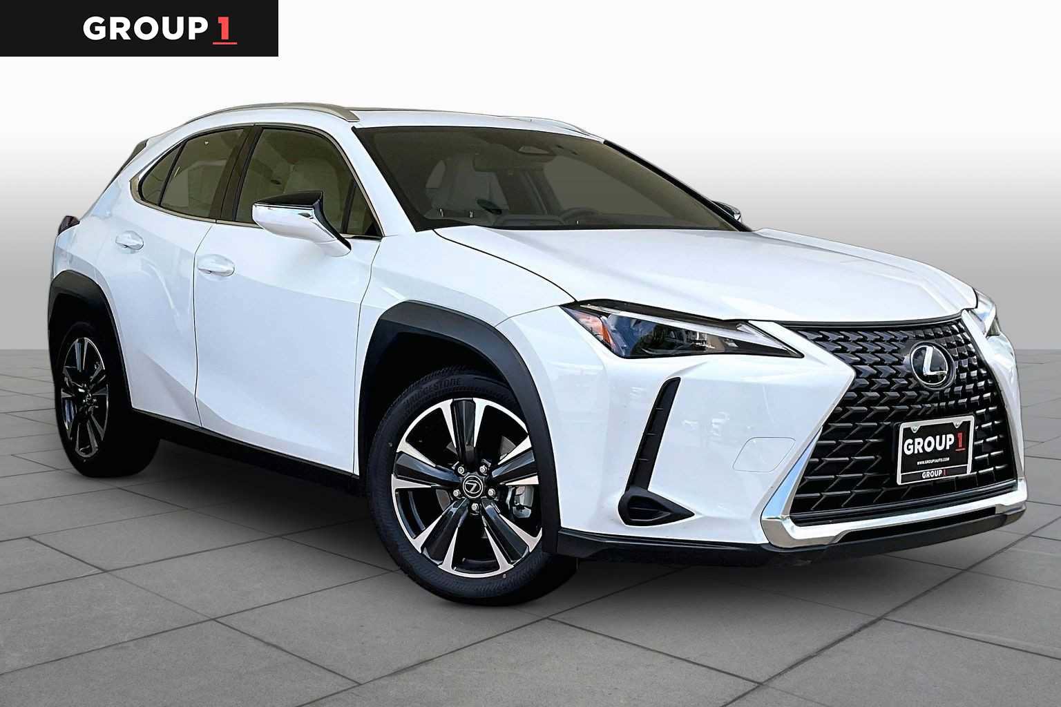 Certified 2026 Lexus UX 300h FWD image 3