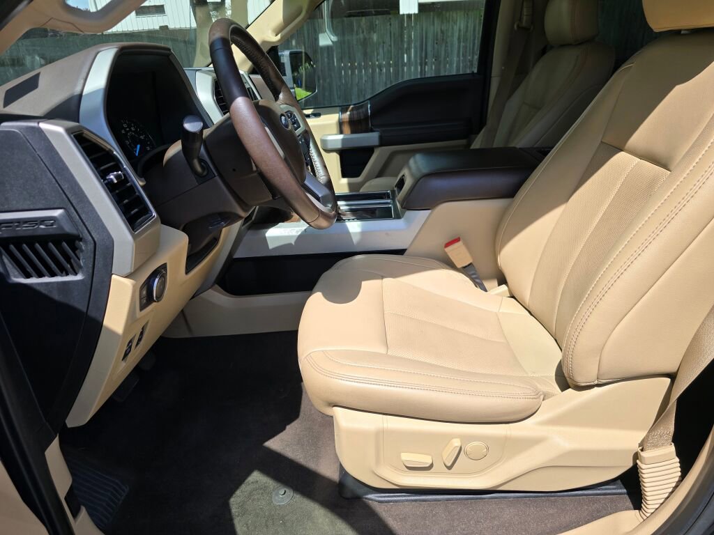 Used 2020 Ford F150 Lariat image 21