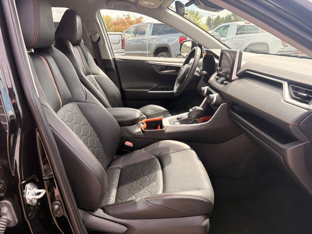 Used 2024 Toyota RAV4 Adventure AWD/4WD image 9