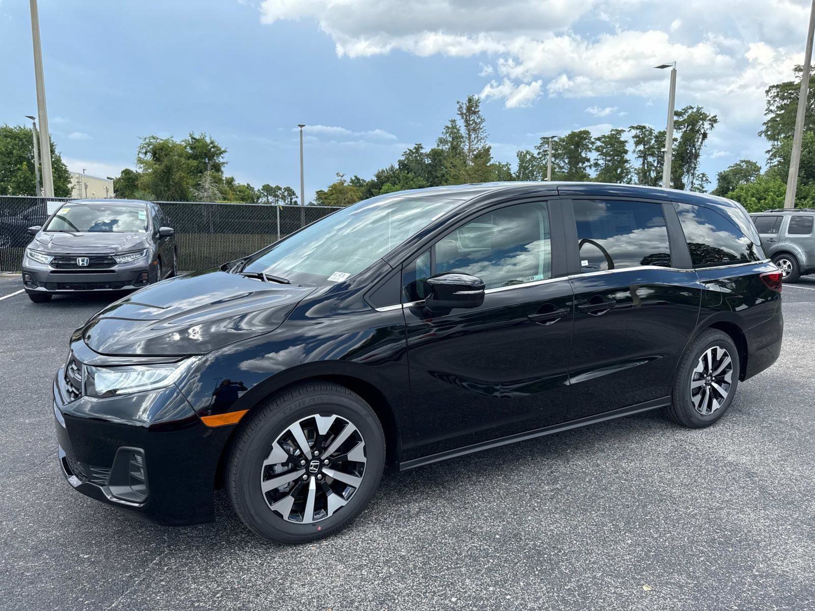 New 2026 Honda Odyssey EX-L image 8