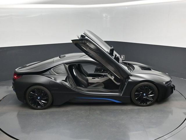 Used 2016 BMW i8 image 18