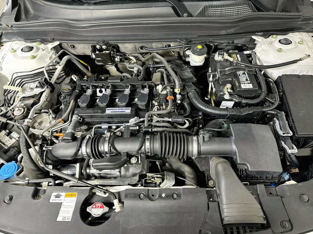 Used 2019 Honda Accord LX image 10