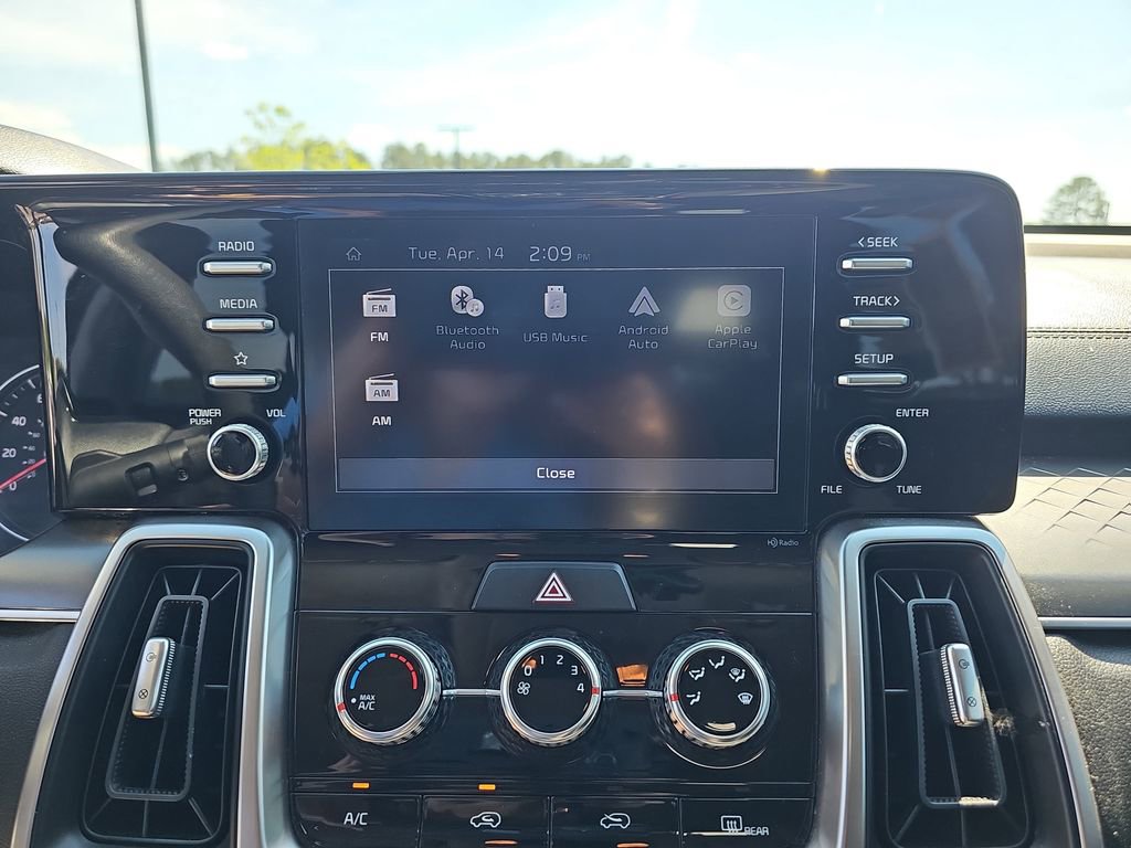 Used 2022 Kia Sorento LX FWD image 25