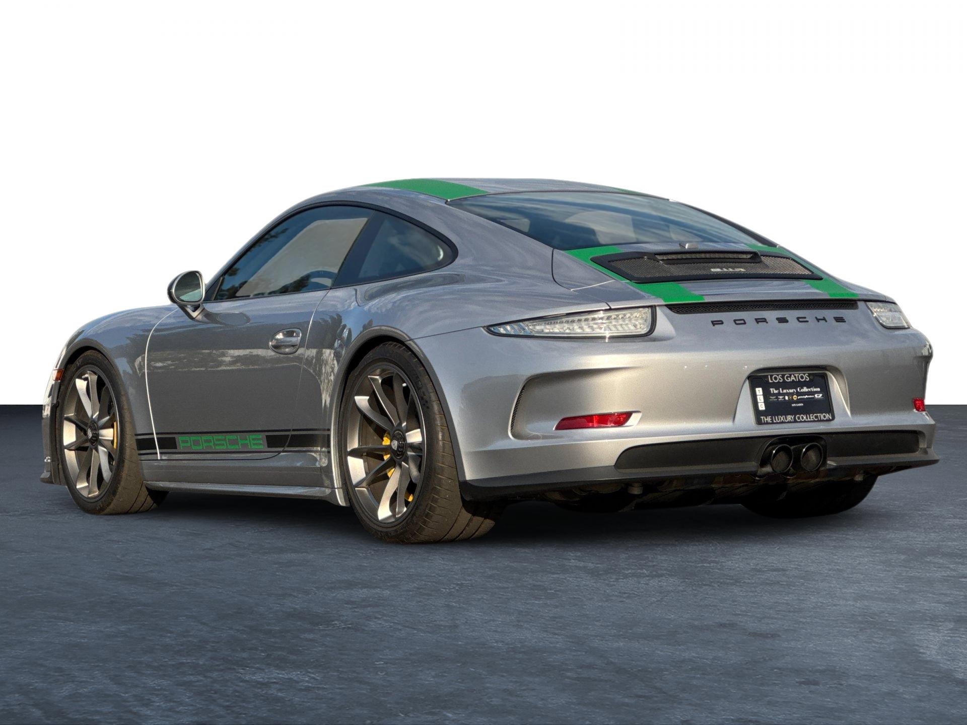 Used 2016 Porsche 911 R image 5