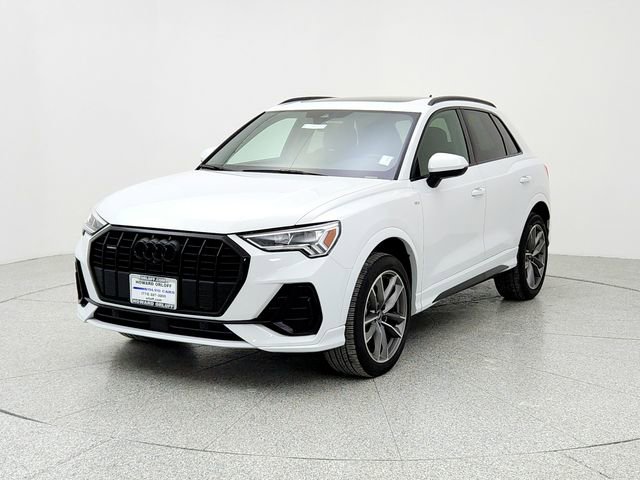 Used 2022 Audi Q3 2.0T Premium Plus w/ Premium Plus Package image 1