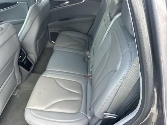 Used 2022 Lincoln Nautilus Reserve FWD image 14