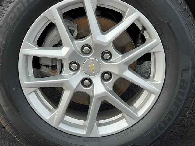 Used 2023 Chevrolet Equinox LT w/ Driver Convenience Package AWD/4WD image 7