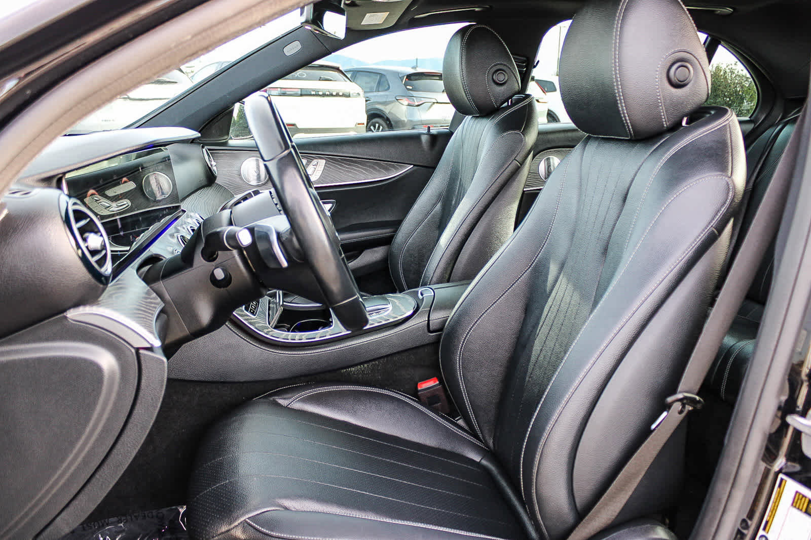 Used 2021 Mercedes-Benz E 350 Sedan image 17