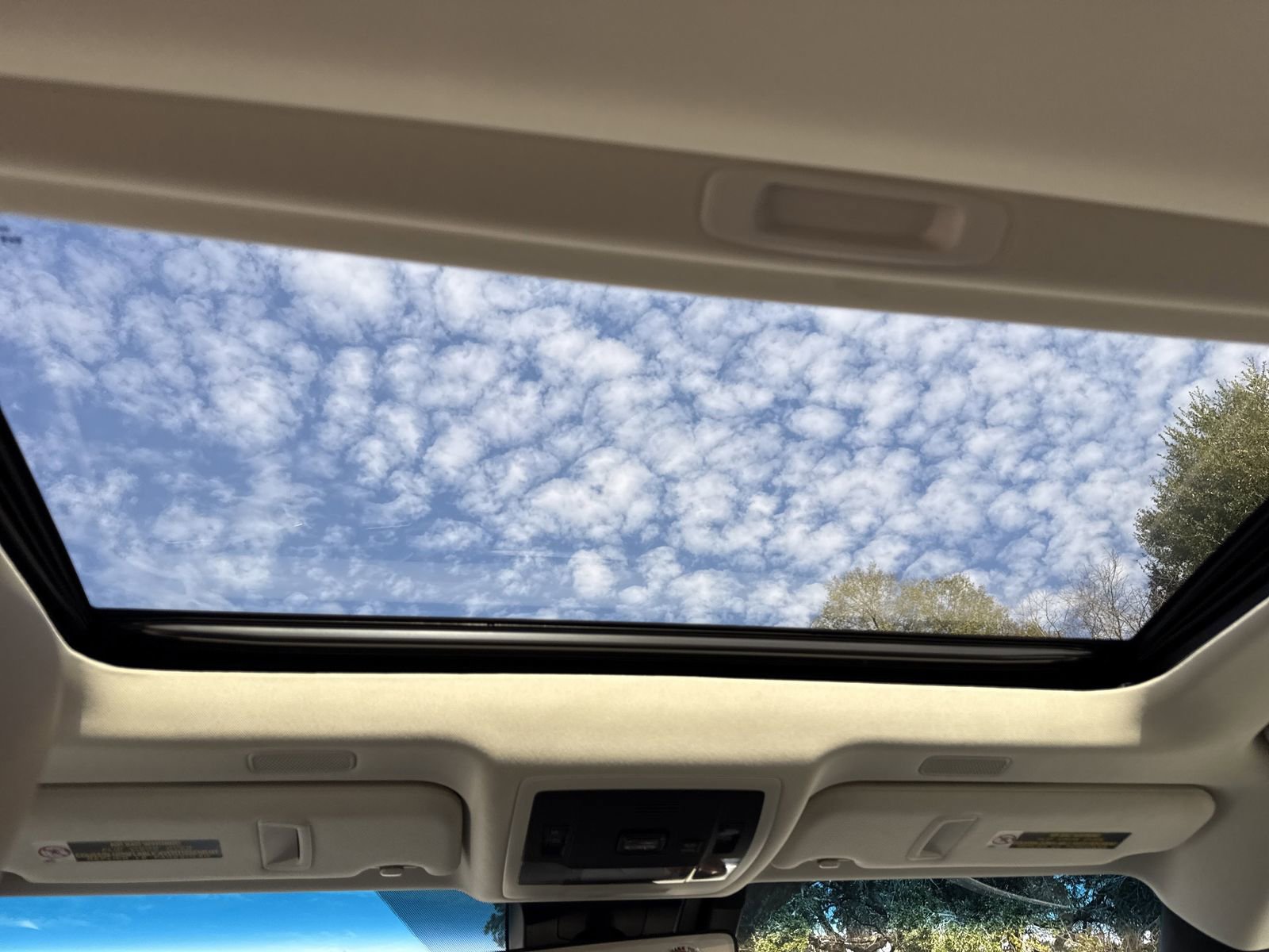 Used 2019 Lexus ES 350 w/ Premium Package image 13