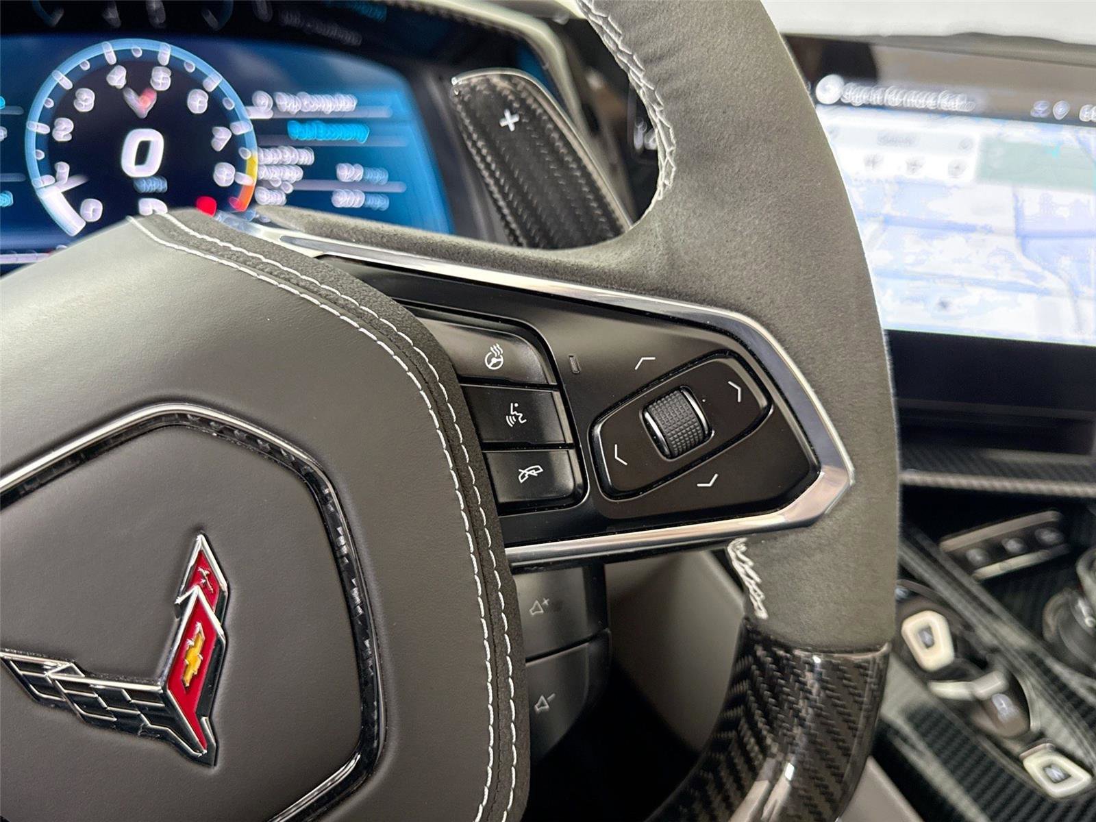 Used 2025 Chevrolet Corvette Z06 RWD image 23