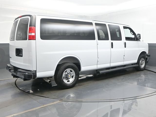 New 2025 Chevrolet Express 3500 LT w/ LT Preferred Equipment Group RWD image 30