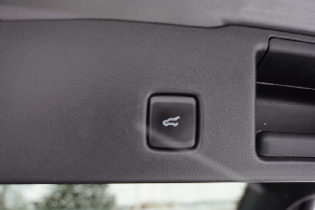 Certified 2023 Ford Escape Platinum image 25