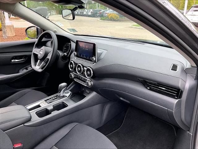 Certified 2025 Nissan Sentra SV FWD image 14
